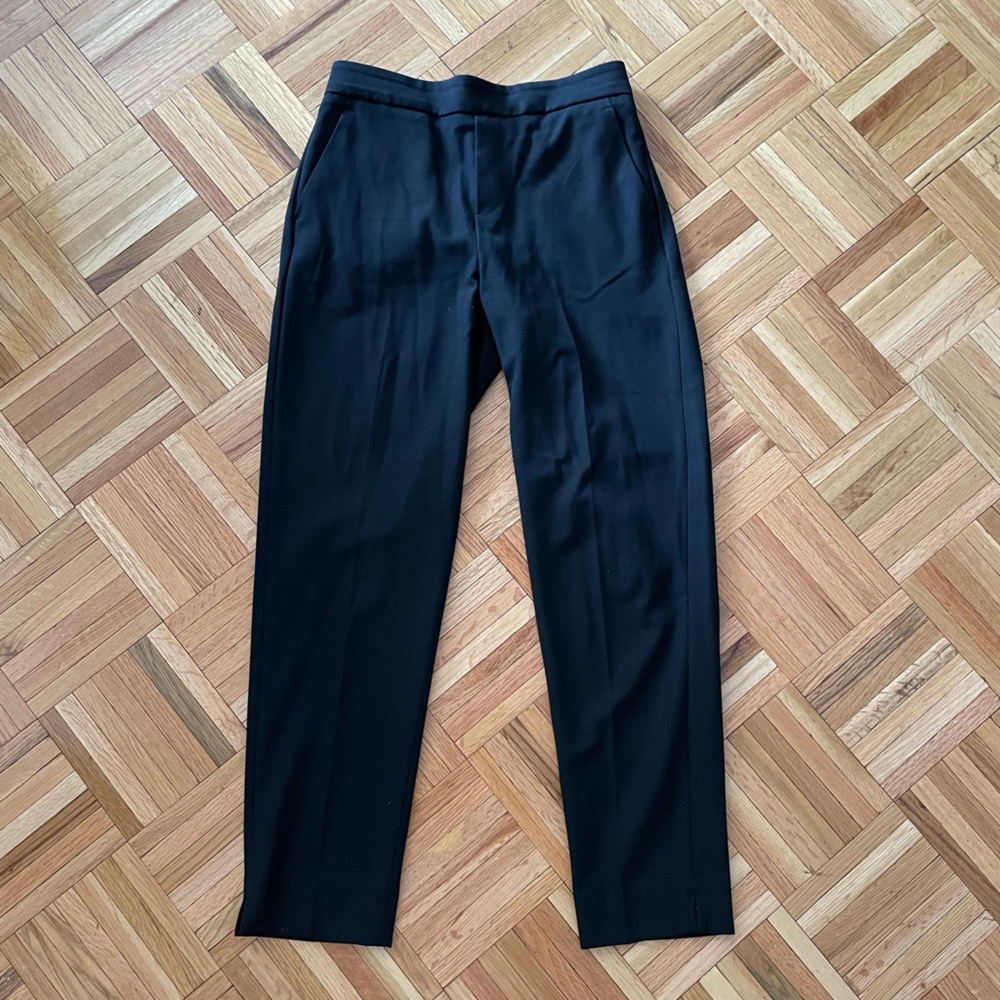 Banana Republic Hayden Pant. Black. Size 0